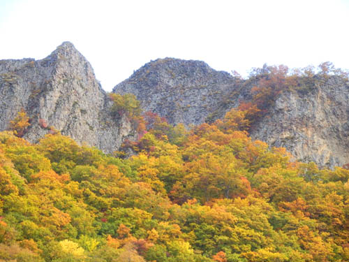 八剣山の頂上10月13日現在